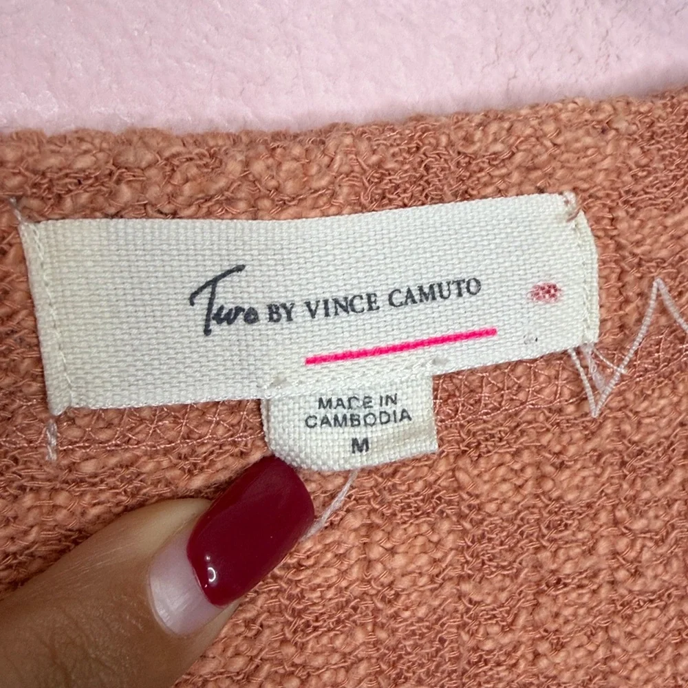 Two By Vince Camuto Textured Button-Front Cardigan in Peach Coral. Size M